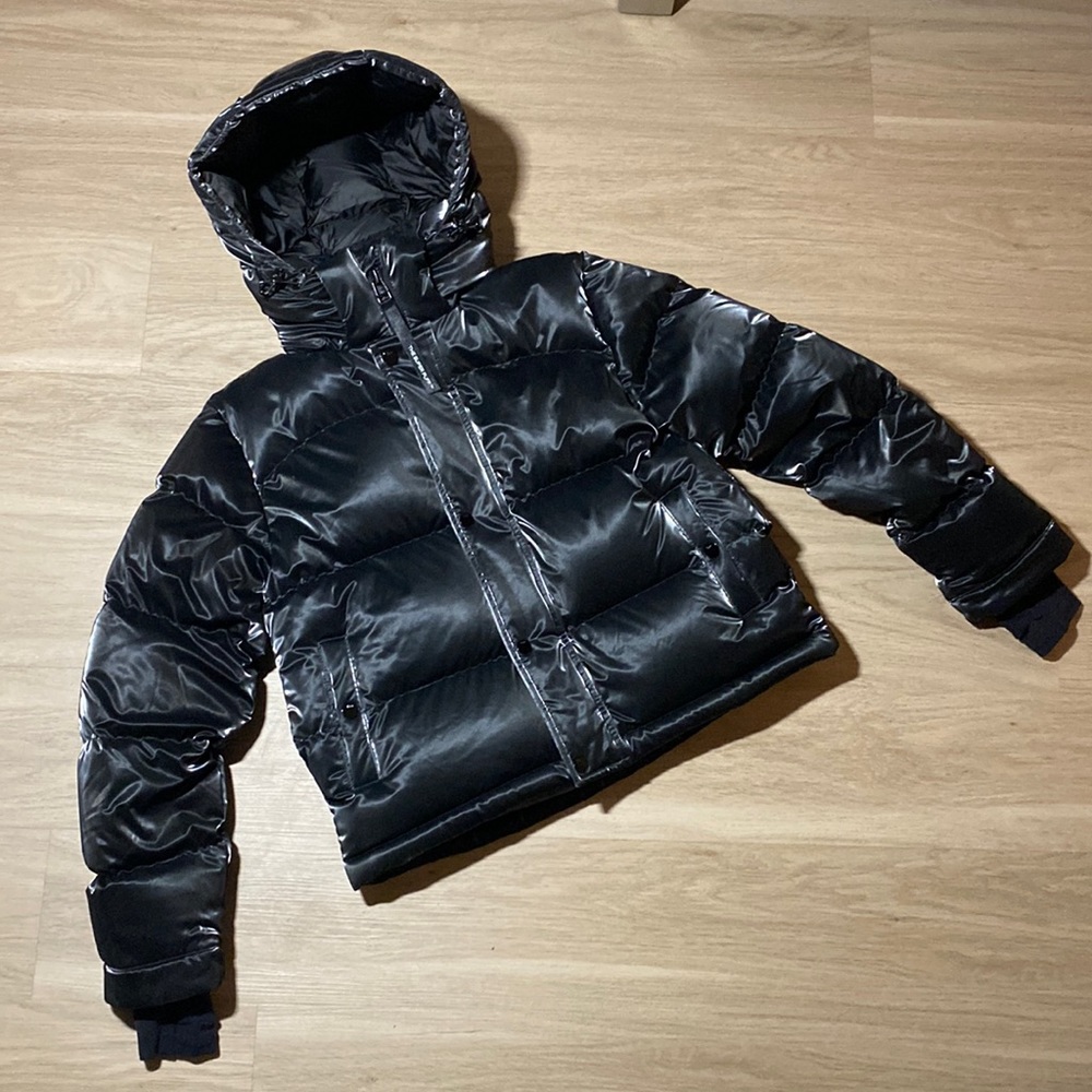Aritzia Super Puff